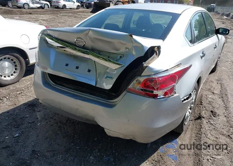 2014 Nissan Altima 2.5/2.5 S/2.5 Sl/2.5 Sv z USA, uszkodzony, nr VIN 1N4AL3AP6EN350760